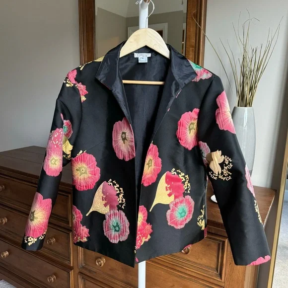 Grace Chuang New York Jacket - Picture 2 of 9